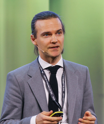 Hautschutz und -prävention seien mindestens ebenso wichtig wie Sicherheitsschuhe oder Helme, erklärte Dr. Roland Krischek