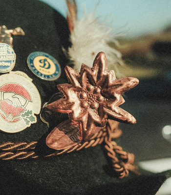 Einzelstück: Julius Zulbeck schmiedet gerne Edelweiße