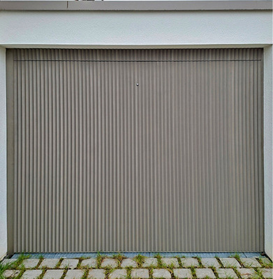Integrierte Türen und Tore werden auch als Fassadenportale bezeichnet