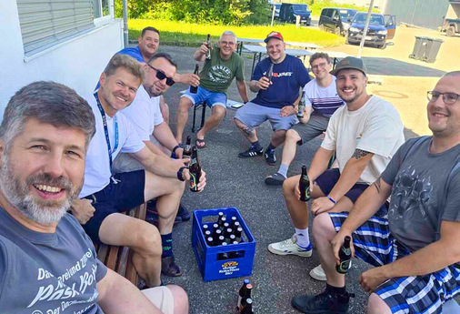 Auch das gehört dazu: Meisterschüler beim Feierabendbier
