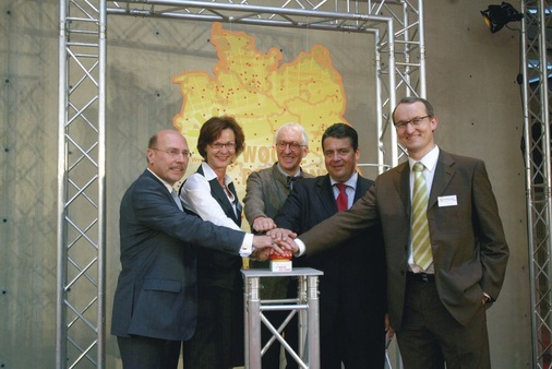 Eröffnung der „Woche der Sonne“ 2007. Der Bundesverband für Solarwirtschaft e. V. veranstaltet die Aktionswoche dieses Jahr vom 16. bis 25. Mai