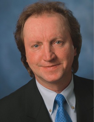 Dipl.-Ing. Andreas Schmelzer ist Deutschlands erster Vereidigter Sachverständiger für Dach- und Wandbekleidungen aus Aluminium
