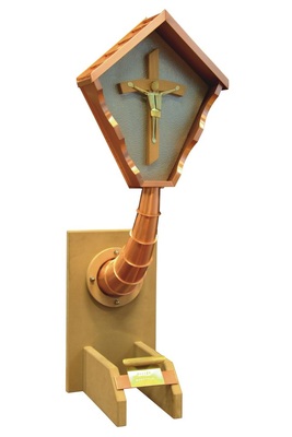 39WegkreuzSchindelgedecktes Dach auf gegliedertem HalterMaterial: Kupfer, Messing, Edelstahl 

Verbindung: Falztechnik