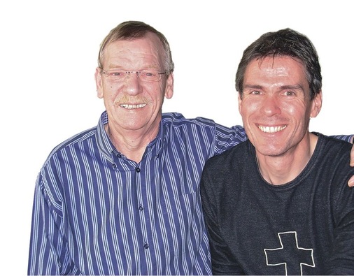 Feiern gemeinsam: Manfred Haselbach und Andreas Buck

