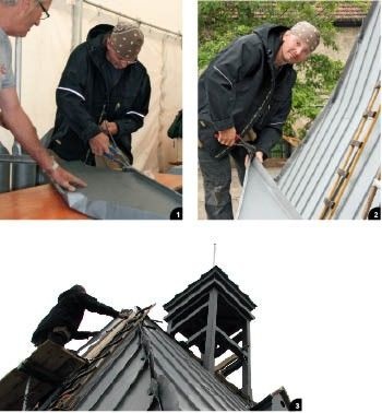 1 Jörg Hickisch und sein Team fertigten die Scharen im Werkstattzelt2 Sie formen die Quetschfalten des stehenden Gratfalzes…3 … und montierten die Profile in schwindelerregender Höhe