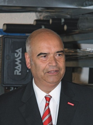 „Als Klempner möchte ich unterstreichen, wie wichtig heute stolzes und vor allem gelebtes Handwerk ist!“Otto Kentzler, Präsident des Zentralverbandes des Deutschen Handwerks (ZDH)