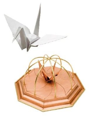Vom Papiermodell zum perfekten Kupferkranich: So Iwamoto stellt mit seinem Meisterstück traditionelle Origamikunst aus Japan auf den Kopf