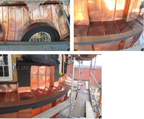 5 Zahlreiche Anschlussdetails: Auf den gebogenen Abdeckungen der Turmfenster wurden die aufgehenden Kehlbereiche angelötet und die vorderseitigen Wulstabschlüsse formschön angebracht6 Die Einteilung der rundgebogenen Gesimse und Bekleidungen erfolgte mit unterschiedlich breiten Stehfalz-Scharen7 Die Falze gehen geradlinig und übergangslos vom Gesims in die Wandbekleidung des Turmes über