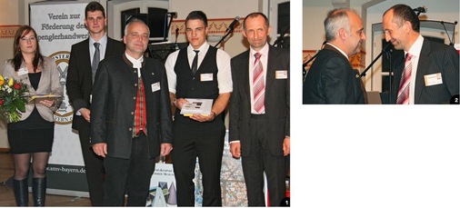 1 Auszeichnung der Best Azubis 2012: Stephanie Schuler, Thomas Binder, Werner Fünfer (SMV-Vorstand), Michael Hammerl und Ulrich Leib (Bundesfachgruppenleiter Klempnertechnik)
2 Werner Fünfer erhält von Ulrich Leib die höchste Auszeichnung der Klempnerbranche: die Goldene Lötlampe
