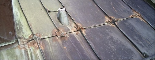 Detailverliebtheit oder besondere Hingabe zur Spenglertechnik?