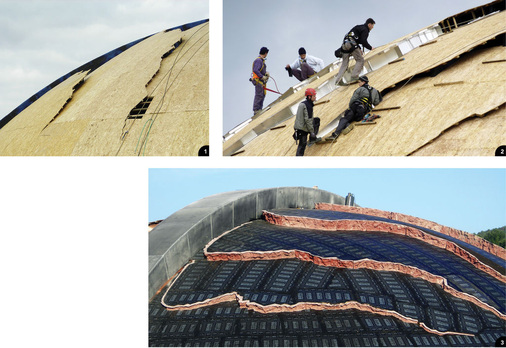 1 Aufgebrochene Schalung aus OSB-Platten2 Die Bruchstellen werden mit Metallprofilen stabilisiert und anschließend mit einem speziellen Werkstoff* über­arbeitet3 Im Kupferfarbton kunstvoll modellierte Bereiche* passen sich später perfekt an die KupferTafeldeckung an* Hintergrundinformationen dürfen aufgrund des Urheberrechtes leider nicht veröffentlicht werden.