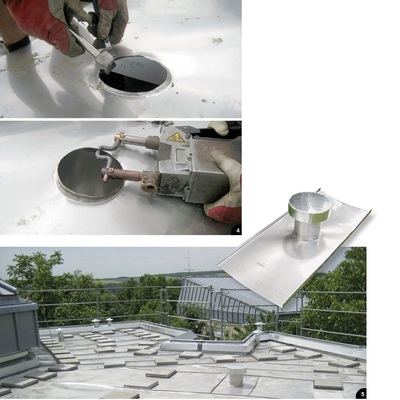 4 Aufbördeln und Einschweißen eines Entlüftungsrohres in der 0,4-mm-Edelstahlschar 5 Die Dachfläche wurde dauerhaft mit rollnahtverschweißten Edelstahlscharen (Werkstoffnummer 1.4404) saniert. In der Bildmitte befindet sich ein Entfeuchtungsschacht mit abnehmbarer Abdeckung