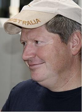 Der XXL-Treff hat viele neue Aspekte aufgezeigt und zum Nachdenken angeregt — etwa bei der Überlegung, wo ich mit meinen Betrieb in 10 Jahren stehen möchte. Dass dank meines kleinen Hinweises sogar Jürg Wilk aus Sydney kurzfristig mit dabei sein konnte, hat mich ebenso sehr gefreut, wie die Tatsache, viele bekannte Personen aus der Branche auf dem BAUMETALL-Boot getroffen zu haben. René Engelhardt Münchingen
