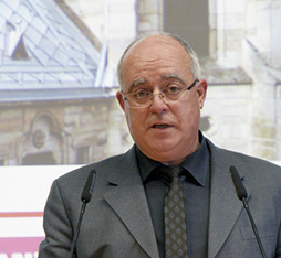 
Fachgruppenleiter Robert Smejkal
