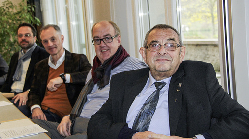 
Unter den Gästen des BAUMETALL-Treffs waren (v. r.): Michael Keilbach (Trumpf), Marco Cappello (Thalmann), Walter Müntener und Ewald Egloff (beide Profi Line und Spengler Direct). Auf dem Foto nicht zu sehen sind die Vertreter der Firmen Engelhardt Maschinen (René Engelhardt) und Schechtl (Sascha Erber)
