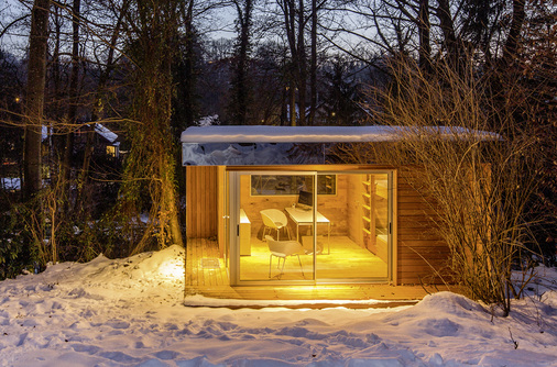 
Große Fenster und die Hanglage eröffnen einen tollen Blick
