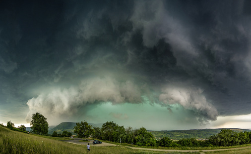 <p>
</p>

<p>
Wetterfotograf Bastian Werner erwischte das Reutlinger Hagelmonster inflagranti
</p> - © Foto: Bastian Werner

