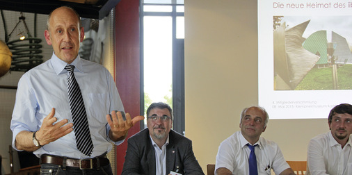 
Karlstadts Bürgermeister Dr. Paul Kruck begrüßt den iib im Museum



