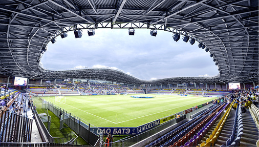 
Das bogenförmige Dach und die Tribünen in der Visualisierungsphase
