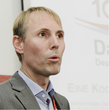 
BAUMETALL-Treff-Mitglied Hermann Bade berichtet über die 100 Top-Dachdecker
