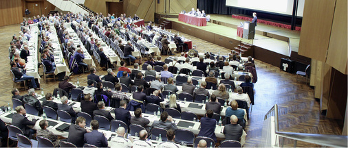 
Rund 260 Personen nahmen am 18. Deutschen Klempnertag in Würzburg teil
