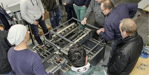 
René Engelhartd gibt praktische Tricks im Umgamng mit Rollprofilierern
