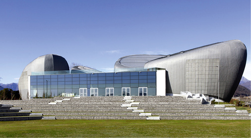 
Das neue Kulturzentrum von Verbania bietet einen inspirierenden Rahmen für Kulturschaffende und Besucher
