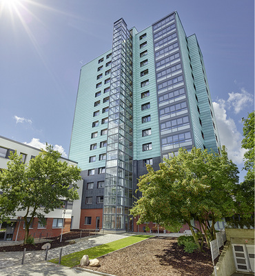 
Fassade mit patiniertem Kupfer von Aurubis 



