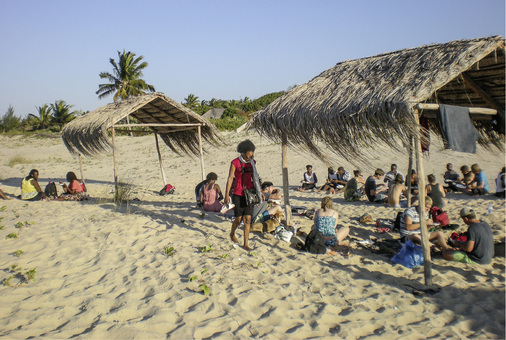 <p>
Von der Baustelle an den Strand: die etwas andere Berufsschule
</p>

<p>
</p> - © Fotos: Forum zum Austausch zwischen den Kulturen


