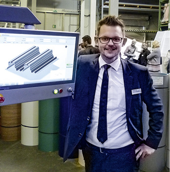 
Robert Matthäß präsentiert Variobend 
