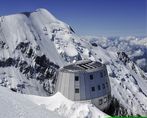 <p>
</p>

<p>
Am Mont Blanc befindet sich auf 3835 m Höhe die Schutzhütte Refuge du Goûter. Dach und Fassade bestehen aus Uginox-Top
</p> - © Foto: Pascal Tournaire

