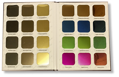 
Eine Vielzahl an unterschiedlich gefärbten und geprägten Oberflächenvarianten bieten beispielsweise die Edelstahlspezialisten von Rimex an 
