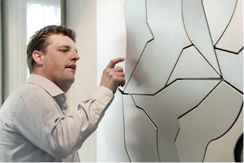 Michael Messerschmidt beim Fassadencheck
