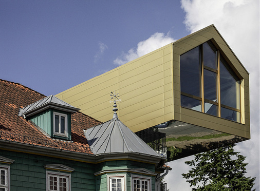 
Abgehoben: Das Soltauer Spielmuseum hat den neuen Multifunktionsraum auf die Spitze gesetzt
