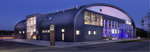 <p>
</p>

<p>
Der Event-Hangar ist flexibel nutzbar und zählt zu den Attraktionen in Mönchen-gladbach
</p> - © Foto: Giulio Coscia, Mönchengladbach

