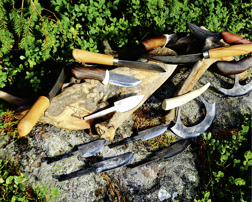 
Alles Handarbeit: In ein gutes Messer kann man schon mal eine Woche Arbeit investieren
