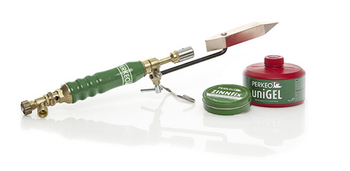 



Neue BAUMETALL-Abonnenten können aus 13 Prämien z. B. ein Lötkolbenset wählen
