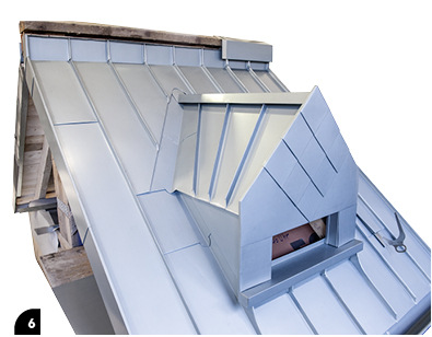 <p>Dachmodell, TiZn-v</p> - © Wettbewerbsteilnehmer  für BAUMETALL