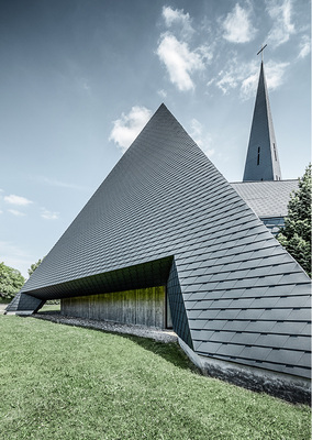 <p>
</p>

<p>
Moderne Material- und Verlegetechnik tragen dazu bei, die Kirche auch für kommende Generationen zu erhalten
</p> - © Foto: Croce & Wir, Fotostudio BetriebsgmbH & CO KG, Mantscha 160, Graz, 
Austria

