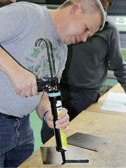 
Jürgen Pflanz mit Innotec-Kleber



