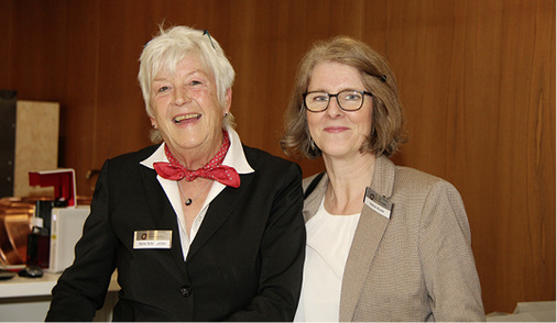 <p>
Anne Schumacher und Sabine Kurze
</p>