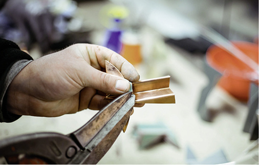 
Grobes Werkzeug: Pelikanschere für filigrane Arbeit



