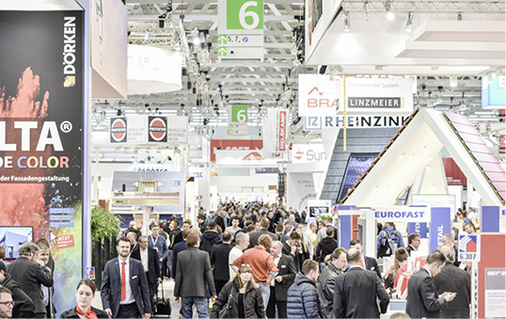 
Blick in die Kölner Messehalle 6



