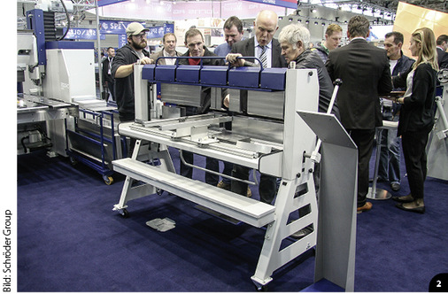 &nbsp;

2

Kompliziert zu biegende Werkstücke? Die Handabkantbank ASK 3 bietet mit segmentierten Werkzeugen an allen drei Wangen maximale Freiheit

&nbsp;
