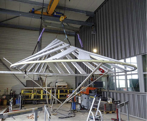 



Die Skulptur nimmt Formen an
