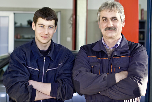 
Die Weitergabe vom Senior- zum Juniorchef muss nicht unbedingtinnerhalb der Familie erfolgen



