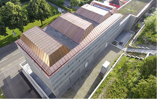 



Neuapostolische Kirche, Schoop + Co. AG, Baden-Dättwil; Schneider & Schneider, Aarau; Kupfer 0,6 mm blank
