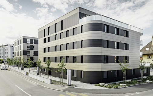 <p>
</p>

<p>
Verbundfassade, Baeriswyl AG, Düdingen; BD Architekten AG, MurtenVerbundplatten Prefa, 4 mm, Bronze und Schwarzgrau
</p> - © VDSS

