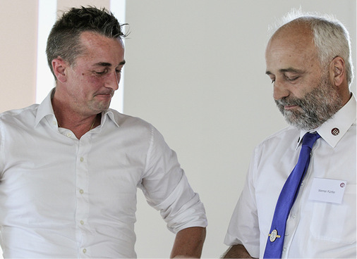Peter Trenkwalder wird offiziell von Werner Fünfer verabschiedet

&nbsp;
