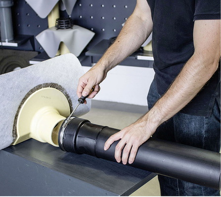 
Das PE-Anschlussrohr SitaMore ist leicht zu montieren und sorgt für eine sichere Dachentwässerung



